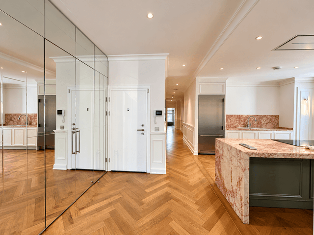 Modern Residence Suite